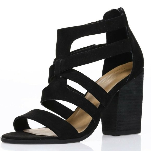 Melrose and Market "Rory" Strappy Block Heel Sandal - Black size 8.5